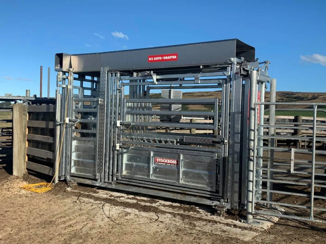 Safe Cattle Handling | Farmquip